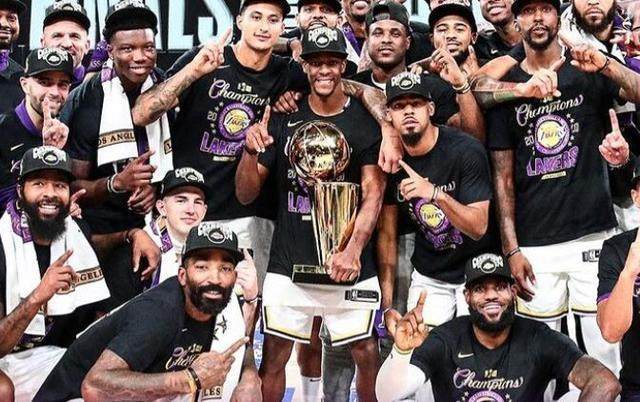 竞彩-【观察】夺冠一周年纪念日 湖人却与冠军越来越远？